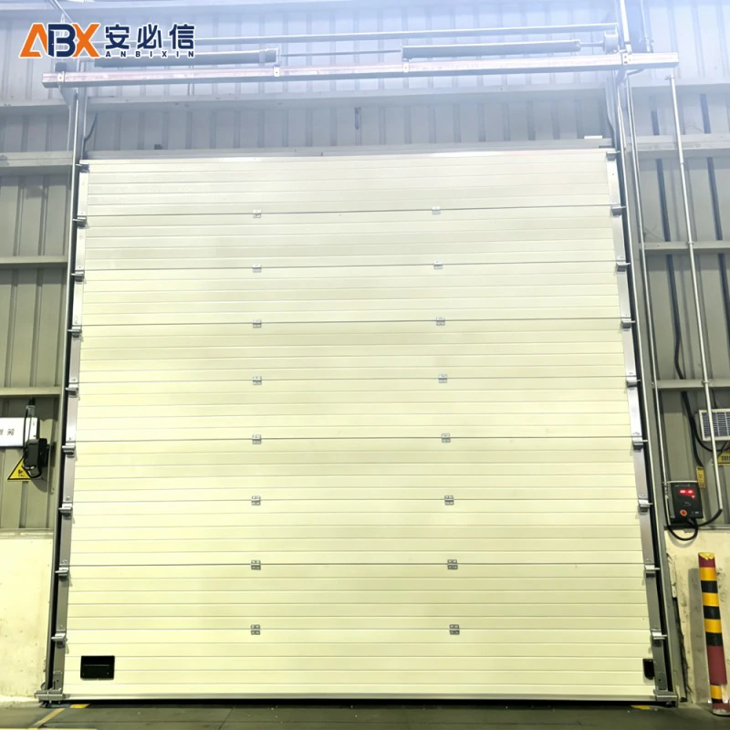 四平铝板滑升门